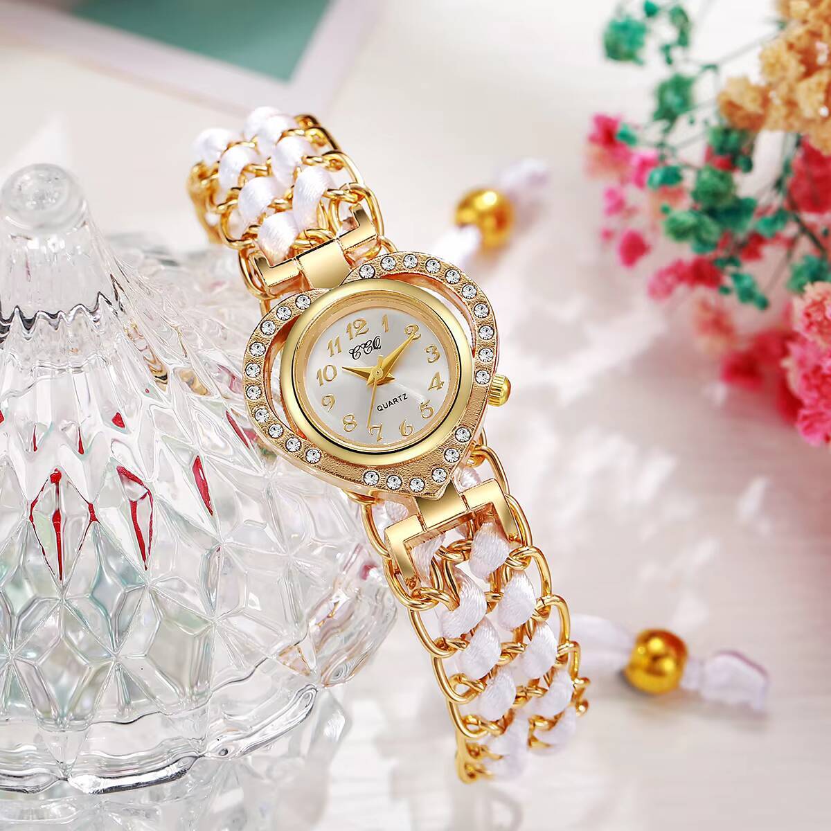 Модные женские часы со стразам – обзор и цена Open Heart Watch